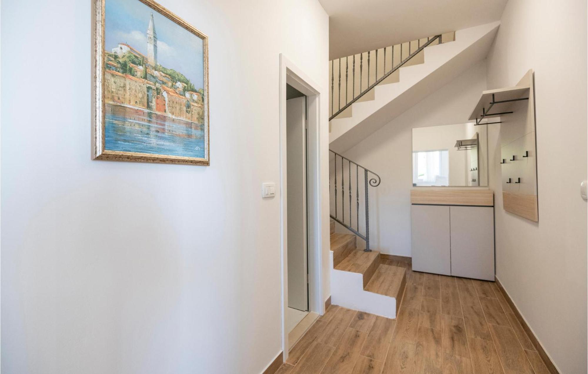 Nice Apartment In Podaca With Wi-Fi Exterior foto